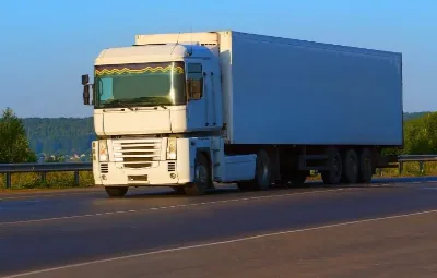 Adana ile Nakkaştepe Arası Öğrenci Eşyası Taşıma